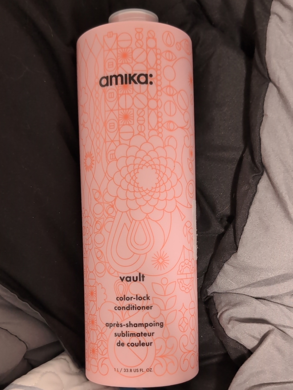 Amika Vault Color-Lock Conditioner 1L - New